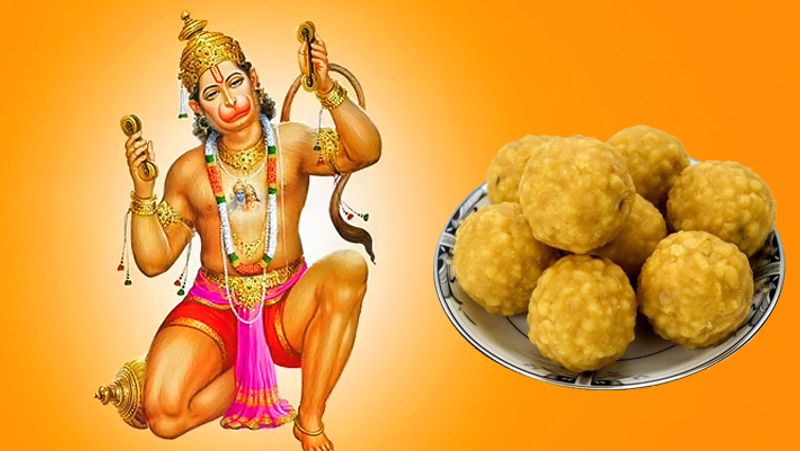 उपाय 4
इंटरव्यू देने जाने से पहले हनुमानजी की पूजा करें और बूंदी के लड्डू का भोग लगाएं। इससे भी आपकी इच्छा पूरी हो सकती है।
