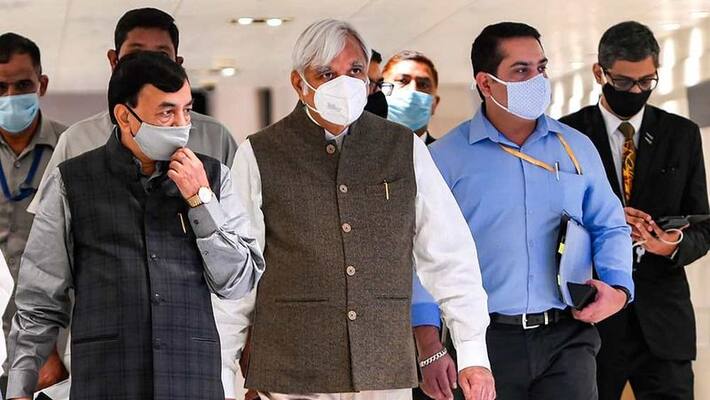 Tamil Nadu Legislative Assembly consults on election arrangements .. Committee headed by Sunil Arora visits Chennai. Tamil Nadu Legislative Assembly consults on election arrangements .. Committee headed by Sunil Arora visits Chennai.