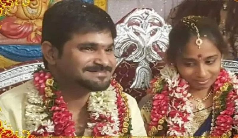 మరో జబర్దస్త్ కమెడియన్ చలాకీ చంటి లేటు వయసులో వివాహం చేసుకున్నప్పటికీ అందమైన అమ్మాయిని భార్యగా తెచ్చుకున్నారు.