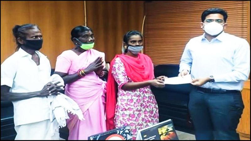 தற்போது மாவட்ட ஆட்சியர் அலுவலகத்திலேயே, தங்கராசுவின் மகளுக்கு தற்காலிக பணி வழங்கியுள்ளார். மேலும் விரைவில் குடிசை மாற்று வாரியத்தில் வீடு கட்டி தர ஏற்பாடு செய்யப்படும் என்றும் நம்பிக்கை தெரிவித்துள்ளார். திரையுலகினர் பக்கத்தில் இருந்த இதுவரை எந்த உதவியும் கிடைக்காத நிலையில், தற்போது மாவட்ட ஆட்சியர் செய்துள்ள உதவிக்கு மக்கள் மத்தியில் வாழ்த்துக்கள் குவிந்து வருகிறது.