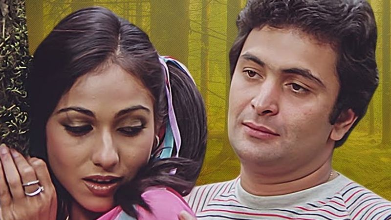टीना ने 1978 में फिल्म देश परदेश से डेब्यू किया था। इसके उन्होंने बातों-बातों में, कर्ज, आपके दीवाने, खुदा कसम, ये वादा रहा, राजपूत, सुराग, बड़े दिल वाला, पुकार, अलग- अलग, युद्ध, अधिकार, आखिर क्यों जैसी फिल्मों में काम किया। वे आखिरी बार 1991 में आई फिलम जिगरवाला में नजर आईं थी। 