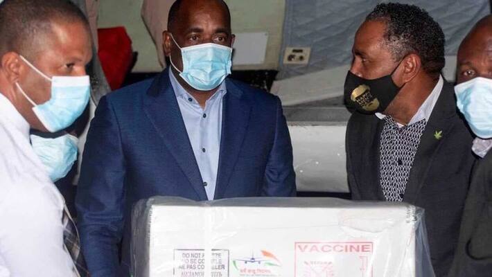 India sends corona vaccine to Caribbean .. Dominica Prime Minister bows to Modi as God. India sends corona vaccine to Caribbean .. Dominica Prime Minister bows to Modi as God.