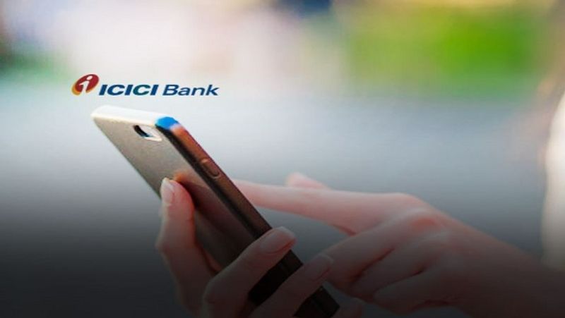 iMobile Pay से कस्टमर पेमेंट और बैंकिंग की सुविधाएं से सकते हैं। एक ही ऐप के जरिए किसी भी यूपीआई ( Unified Payments Interface) आईडी पर पेमेंट किया जा सकता है। इससे बिल भी भरा जा सकता है। इसके अलावा सेविंग अकाउंट, इन्वेस्टमेंट्स, लोन और क्रेडिट कार्ड जैसी बैंकिंग सुविधाएं भी ली जा सकती हैं। (फाइल फोटो)