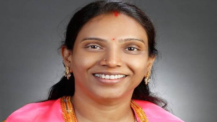 p janardhan reddy daughter vijaya reddy joined in congress p janardhan reddy daughter vijaya reddy joined in congress