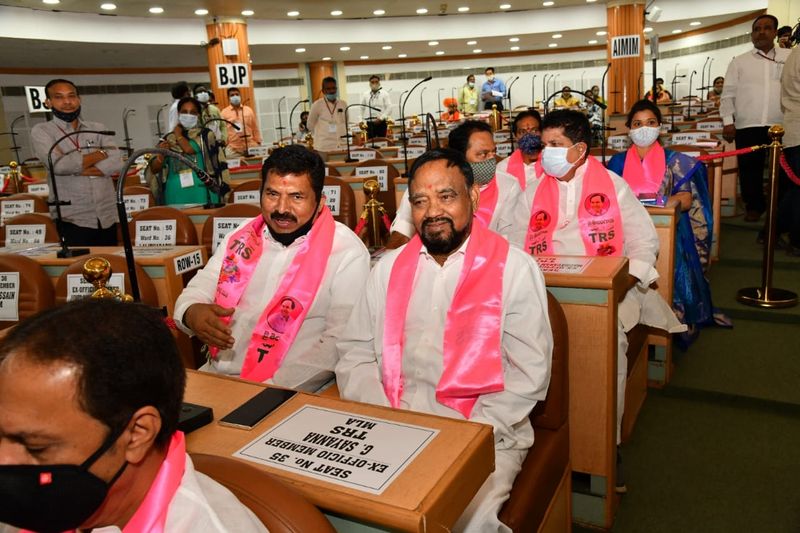జీహెచ్ఎంసీ మేయర్ ఎన్నిక ను పురస్కరించుకొని సమావేశానికి హాజరైన ముషీరాబాద్ ఎమ్మెల్యే ముఠా గోపాల్