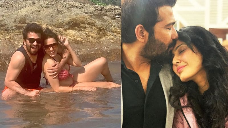 इसके बाद काम्या ने एक और पोस्ट की। इसमें उन्होंने पति शलभ और बच्चों के साथ कुछ तस्वीरें शेयर की हैं। एक फोटो शलभ प्यार से काम्या का माथा चूमते नजर आ रहे हैं। वहीं अन्य फोटो में कपल एन्जॉय करता नजर आ रहा है। 