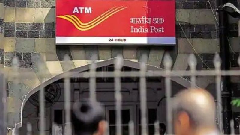 अगर किसी व्यक्ति ने सिंगल या जॉइंट अकाउंट में इस स्कीम के तहत 9 लाख रुपए जमा किए हैं, तो 6.6 फीसदी सालाना ब्याज दर के हिसाब से इस रकम पर कुल ब्याज 59400 रुपए का होगा। इस रकम को साल के 12 महीनों में बांट दिया जाता है, तो यह 4950 रुपए होगा। यह अमाउंट हर महीने खाते में आएगा। (फाइल फोटो)
