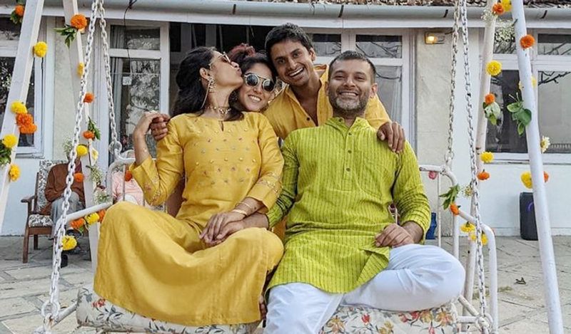 इरा खान हाल ही में अपनी कजन जैन की शादी में गई थीं। इस फंक्शन में नुपुर भी उनके साथ थे। इरा ने फोटोज इंस्टाग्राम पर शेयर किए थे।
