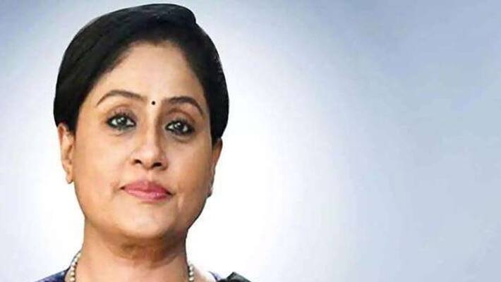 bjp leader vijayashanti fires on trs bjp leader vijayashanti fires on trs