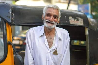 Spirit is willing, so is the flesh! Auto driver fends for his family despite his advanced age, wins hearts