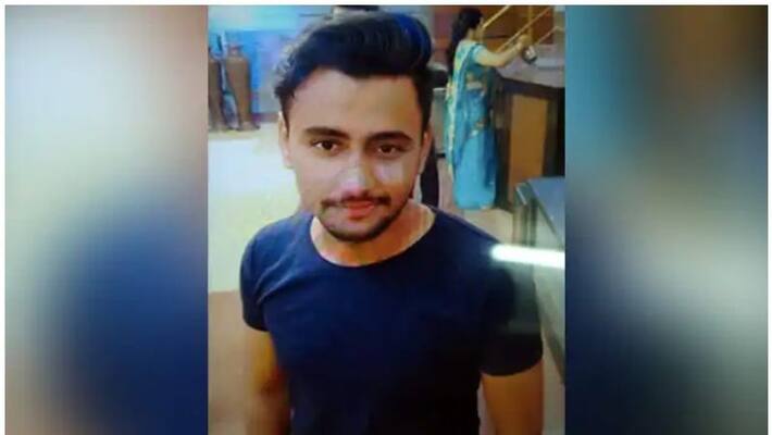 delhi man stabbed to death after birthday party fight four arrested no communal tone says delhi police delhi man stabbed to death after birthday party fight four arrested no communal tone says delhi police