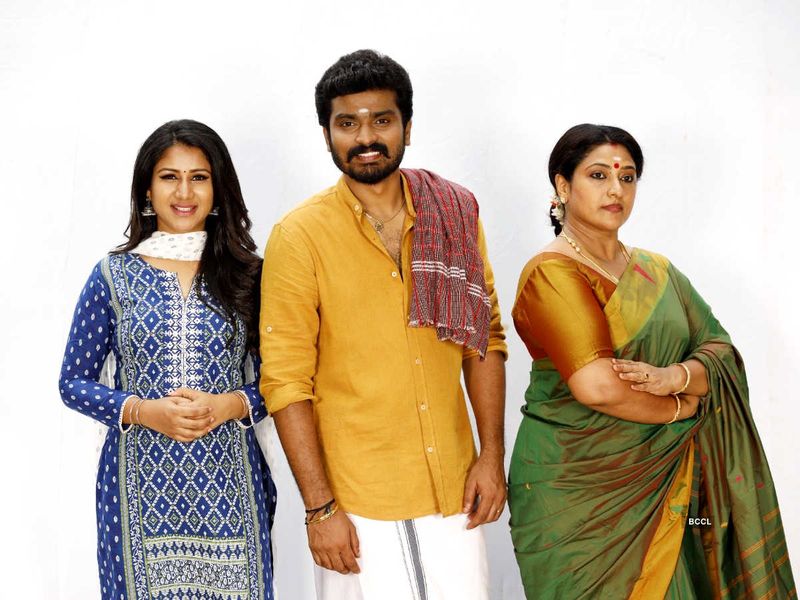 ஹிந்தியில் ஒளிபரப்பாகி வெற்றி பெற்ற "என் கணவன் என் தோழன்" என்ற சீரியலின் அதிகாரப்பூர்வ ரீமேக் ஆகும். இதில் ஆல்யா மானசாவின் மாமியார் கதாபாத்திரத்தில் பிரவீனா நடித்து வருகிறார். 