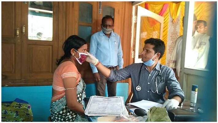 1 rupee hospital ... a doctor who makes you happy ... this is the mind of God 1 rupee hospital ... a doctor who makes you happy ... this is the mind of God