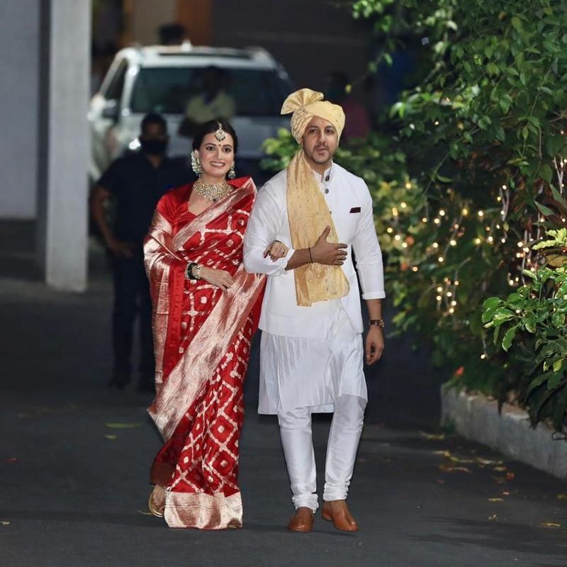 దియా మీర్జా- వైభవ్ రేఖీల మ్యారేజ్ ఫోటోస్.