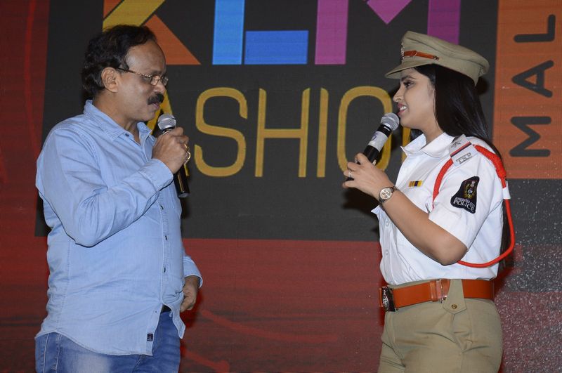 `కపటదారి` ప్రీ రిలీజ్ ఈవెంట్ ఫోటోలు