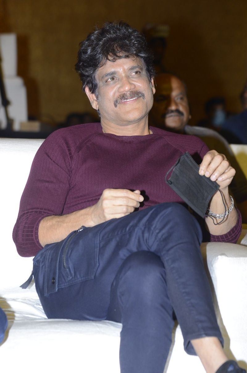 `కపటదారి` ప్రీ రిలీజ్ ఈవెంట్ ఫోటోలు