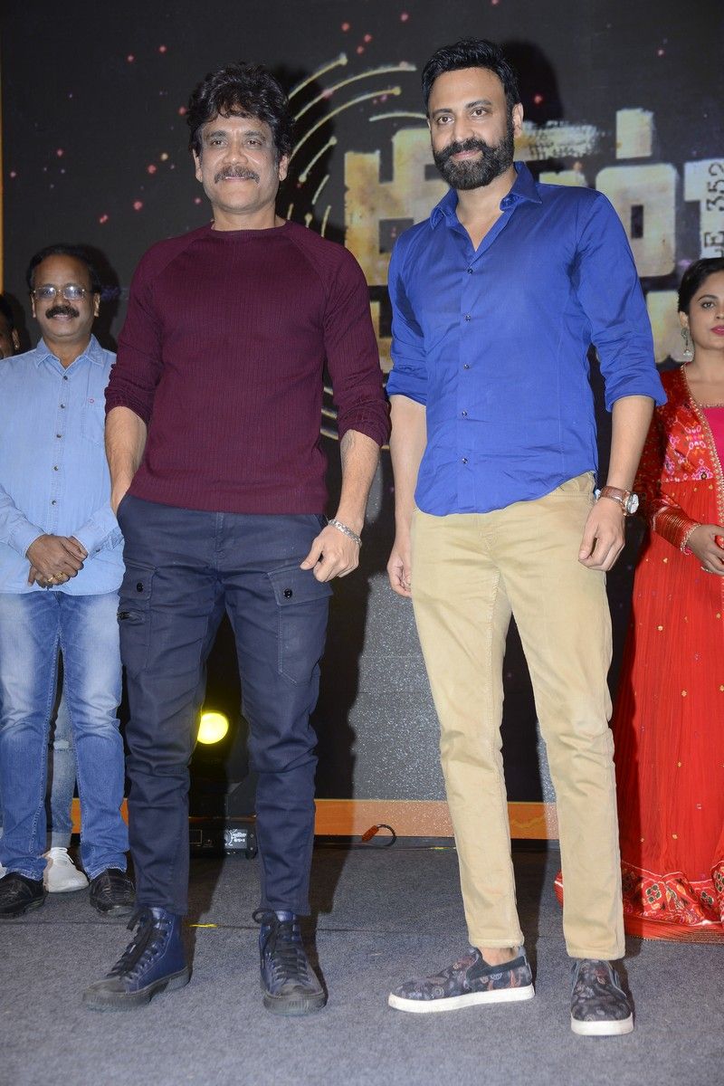 `కపటదారి` ప్రీ రిలీజ్ ఈవెంట్ ఫోటోలు