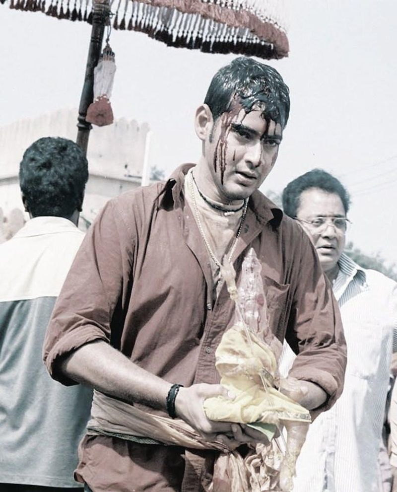 `మురారి` అన్సీన్ పిక్స్.
