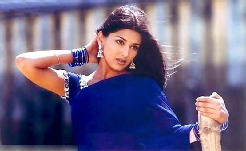 `మురారి` అన్సీన్ పిక్స్.