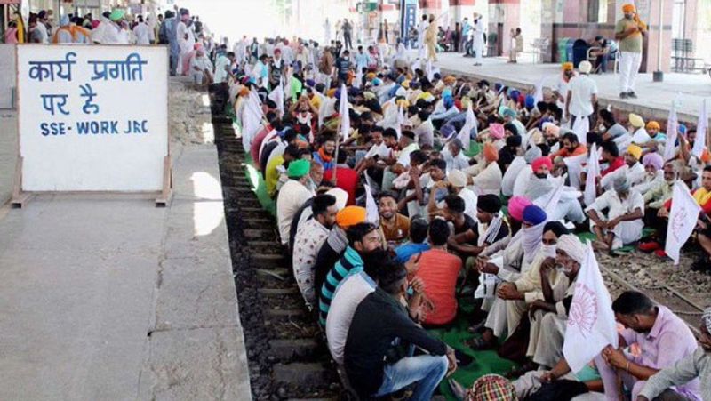 रेल रोको आंदोलन का सबसे अधिक असर पंजाब, हरियाणा और उत्तर प्रदेश के अलावा पश्चिम बंगाल में देखा गया। 
