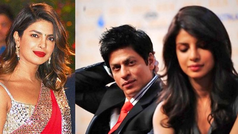 इवेंट के दौरान शाहरुख ने उस वक्त महज 17 साल की प्रियंका चोपड़ा का प्रजेंस ऑफ माइंड जानने के लिए एक सवाल किया। हालांकि शाहरुख ने पहले ही कह दिया था कि ये काल्पनिक सवाल है।