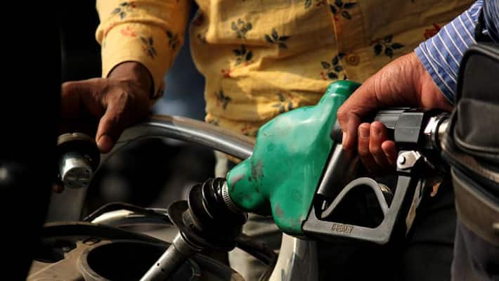 High gas diesel prices in India prompt smuggling of fuel High gas diesel prices in India prompt smuggling of fuel