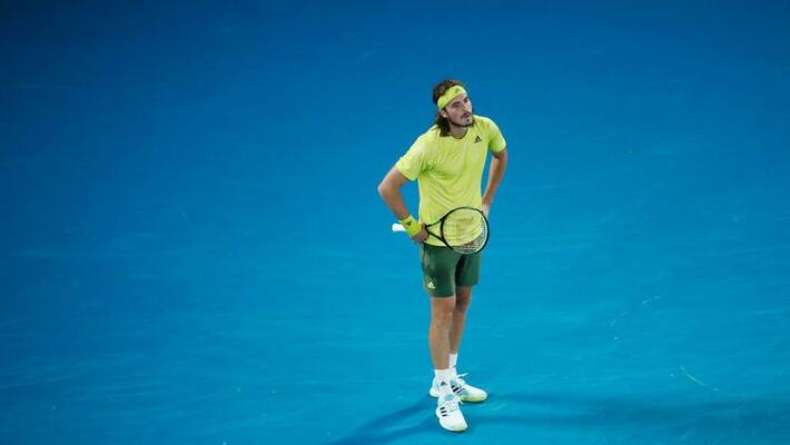 Tsitsipas crashed out from Olympic Tennis and Djoko into fourth round Tsitsipas crashed out from Olympic Tennis and Djoko into fourth round