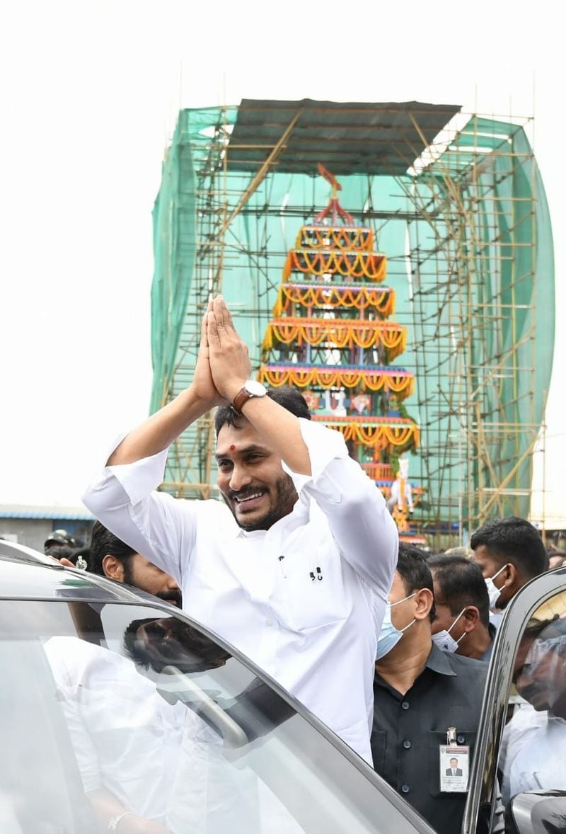 అంతర్వేది ఆలయంలో సీఎం జగన్... నూతన రథం ప్రారంబోత్సవం
