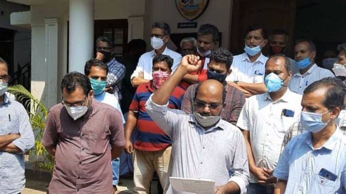 municipality officer attacked municipality officer attacked