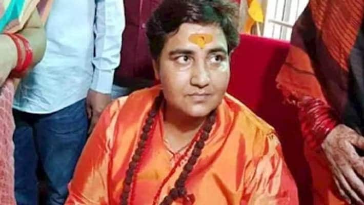 BJP MP Pragya Thakur's comments causing political scandal.. Police have registered a case.. BJP MP Pragya Thakur's comments causing political scandal.. Police have registered a case..