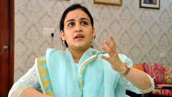 Mulayam Singh Yadav daughter in law Aparna Yadav donated Rs 11 lakh to build Ram temple kpn Mulayam Singh Yadav daughter in law Aparna Yadav donated Rs 11 lakh to build Ram temple kpn