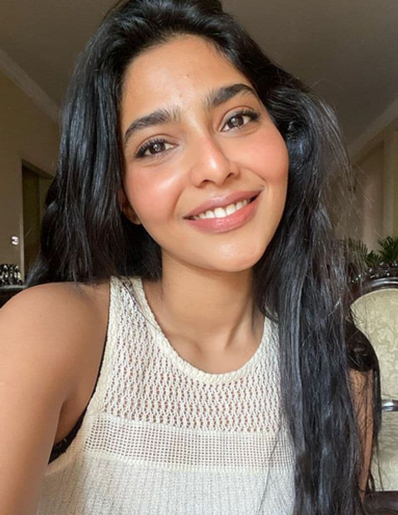 Aishwarya Lekshmi share her photo