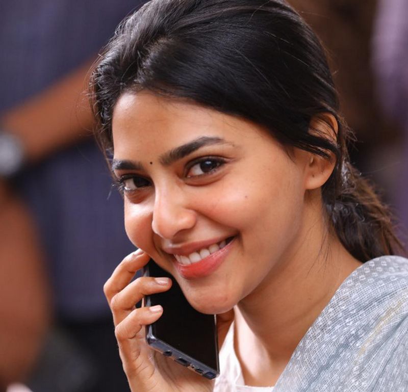 Aishwarya Lekshmi share her photo