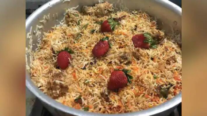 protest from biryani lovers as man prepares strawberry biryani protest from biryani lovers as man prepares strawberry biryani