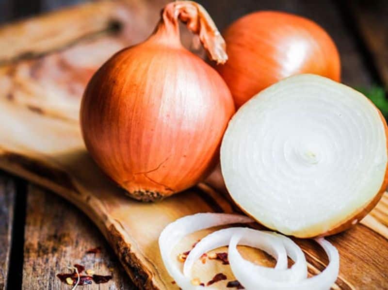 Can raw onion and rock salt combo consumption cure COVID-19? ANK
