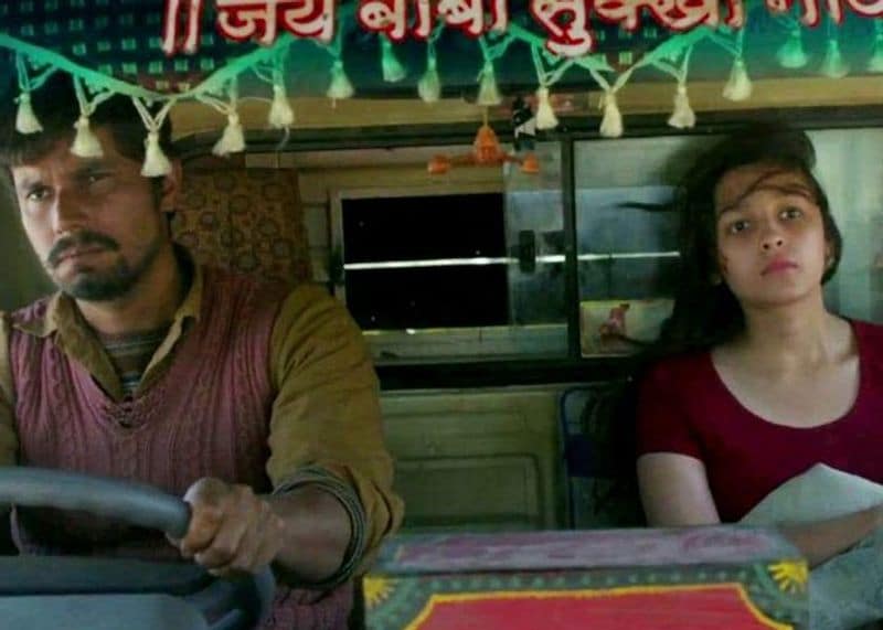 Journey gave the story
Imtiaz Ali wrote the script on the way of his journey. To keep it real and raw, he didn't write the script beforehand.