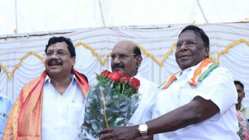 Resigned before the confidence vote ..? Puducherry Chief Minister Narayanasamy informed ..!