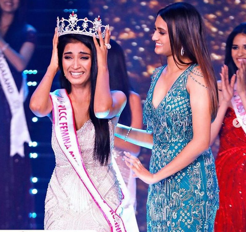 मानसा वाराणसी शो की विनर बनीं तो मान्या पहली रनर अप चुनी गईं। खुशी कम हैरानी के साथ मान्या मंच पर ही रो पड़ी थीं।