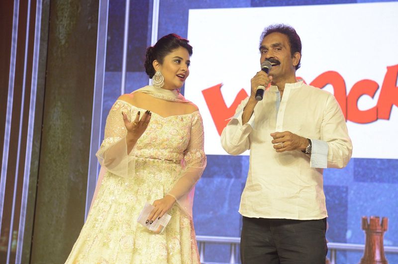 `చెక్` ప్రీ రిలీజ్ ఈవెంట్ ఫోటోలు.