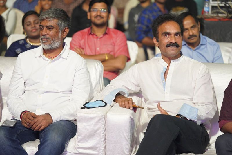 `చెక్` ప్రీ రిలీజ్ ఈవెంట్ ఫోటోలు.