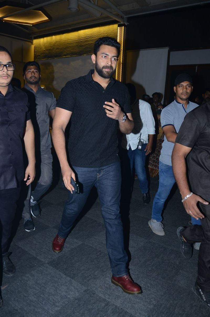 `చెక్` ప్రీ రిలీజ్ ఈవెంట్ ఫోటోలు.