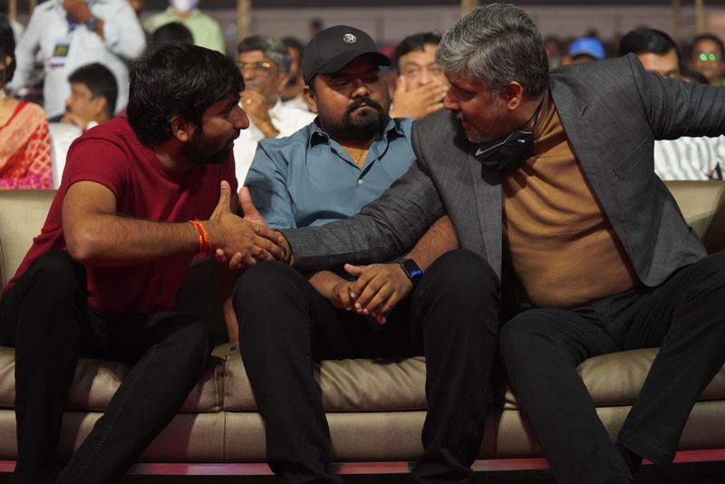 `చెక్` ప్రీ రిలీజ్ ఈవెంట్ ఫోటోలు.
