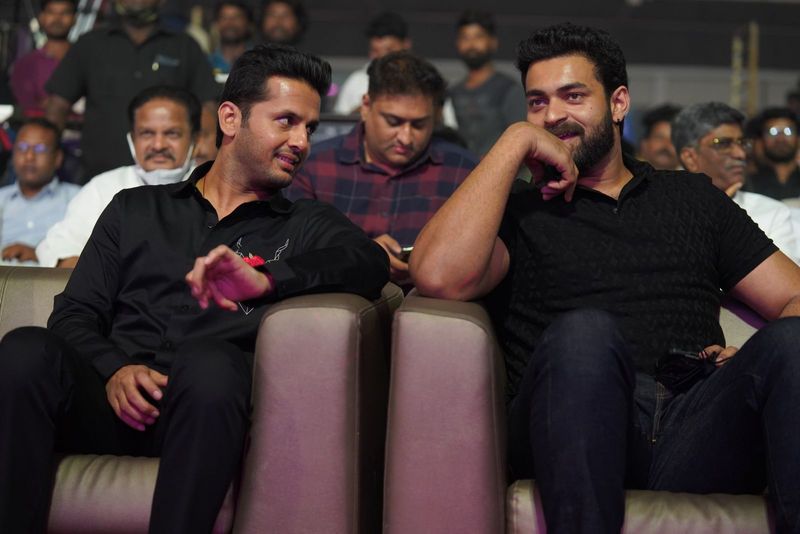 `చెక్` ప్రీ రిలీజ్ ఈవెంట్ ఫోటోలు.