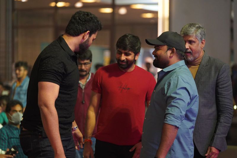 `చెక్` ప్రీ రిలీజ్ ఈవెంట్ ఫోటోలు.