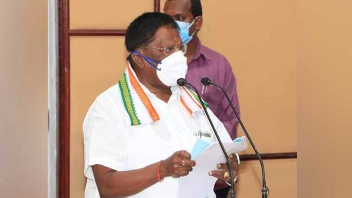 Narayanasamy hope shattered by Sivakozhunthu announcement Narayanasamy hope shattered by Sivakozhunthu announcement
