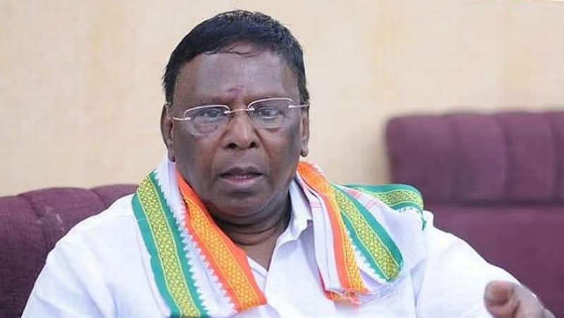Did Kiranpedi refuse to Dissolve the government in Puducherry .. ?? Narayanasamy Contradictory speaking ..