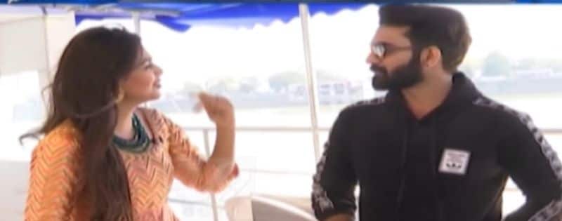 ఇక మోనాల్ లో వచ్చిరాని తెలుగు భలే నచ్చుతుందని, చిన్న విషయాలకు కూడా ఏడవడం నచ్చని విషయం అని అఖిల్ చెప్పుకొచ్చాడు.