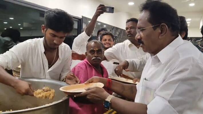 Minister standing in Row and eating biryani .. AIADMK volunteers Feel sentiment .. Minister standing in Row and eating biryani .. AIADMK volunteers Feel sentiment ..