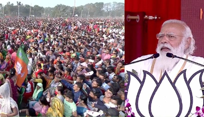 <p>ব্রিগেড সমাবেশের পর থেকেই রাজ্যে প্রচারে ঝ় তুলতে চলেছেন প্রধানমন্ত্রী নরেন্দ্র মোদী। রাজ্যে মোট ২০টি সভা মোদী করবেন বলা জানা যাচ্ছে।<br />
</p>
