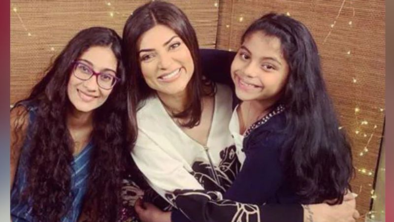 बता दें कि 45 साल की सुष्मिता सेन अभी तक शादी नहीं की। उन्होंने महज 24 साल की उम्र में बड़ी बेटी रिनी को 2000 में गोद लिया था। उनके इस फैसले ने सभी को चौंका दिया था। 2010 में उन्होंने दूसरी बेटी अलीशा को गोद लिया। 